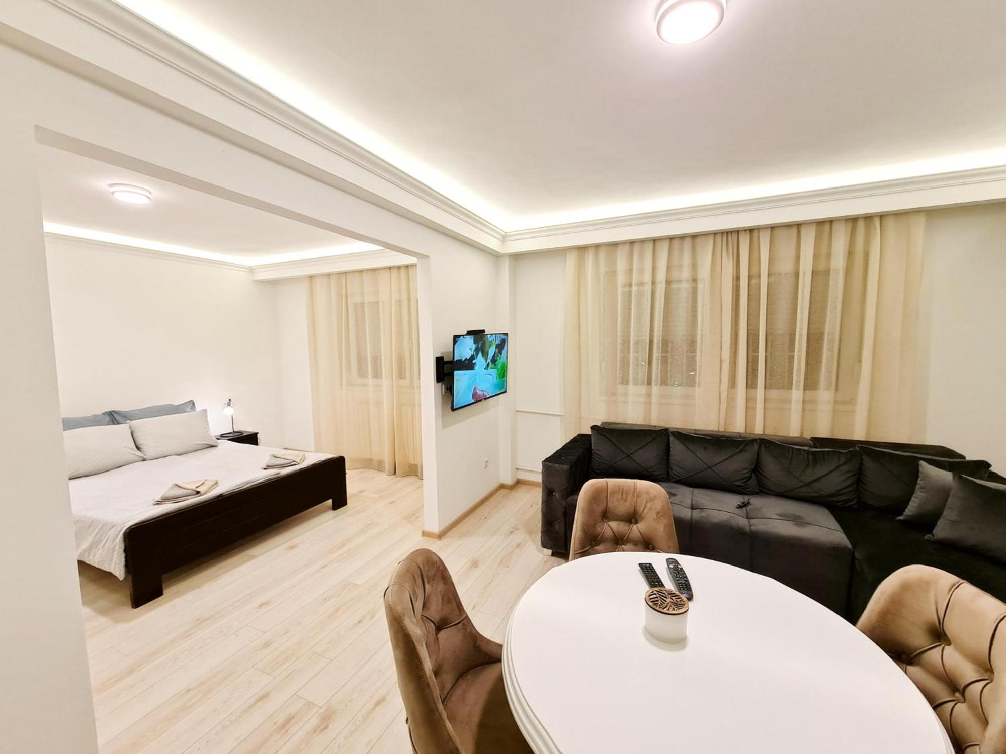 Modern Central Apartments Renovated Белград Екстериор снимка