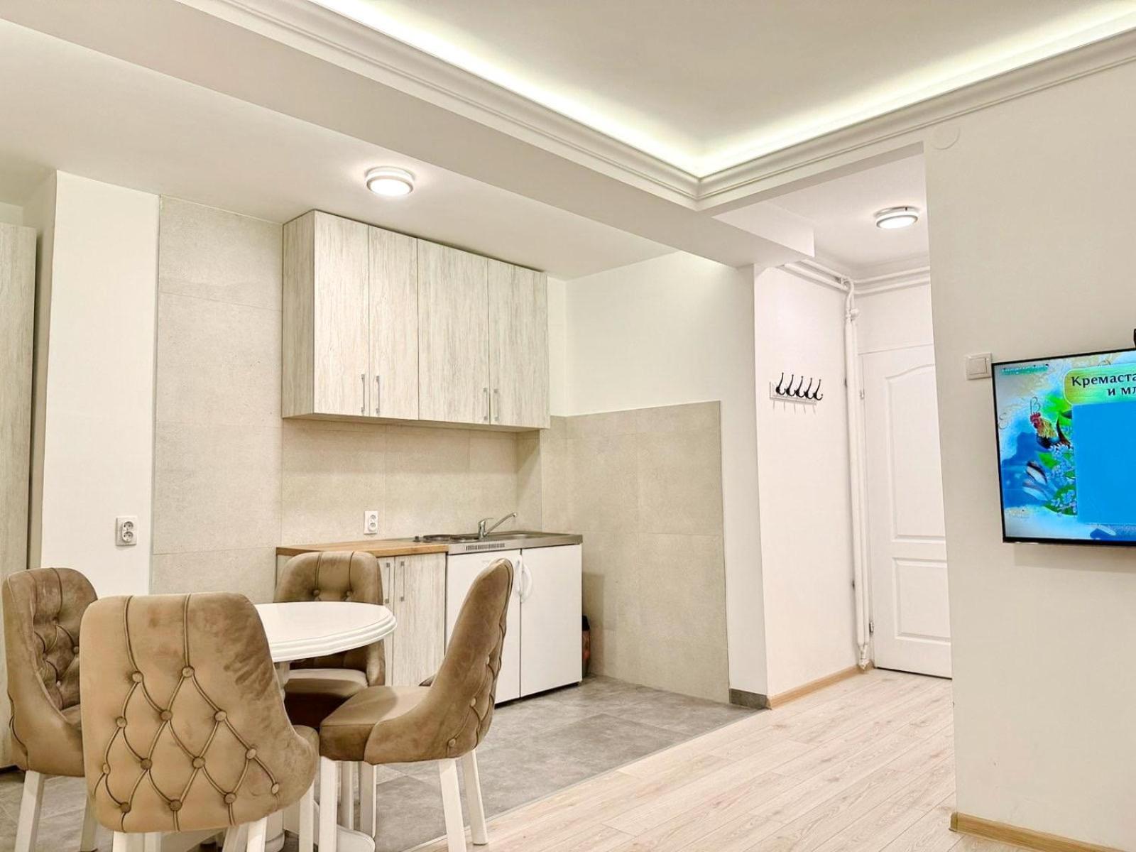 Modern Central Apartments Renovated Белград Екстериор снимка